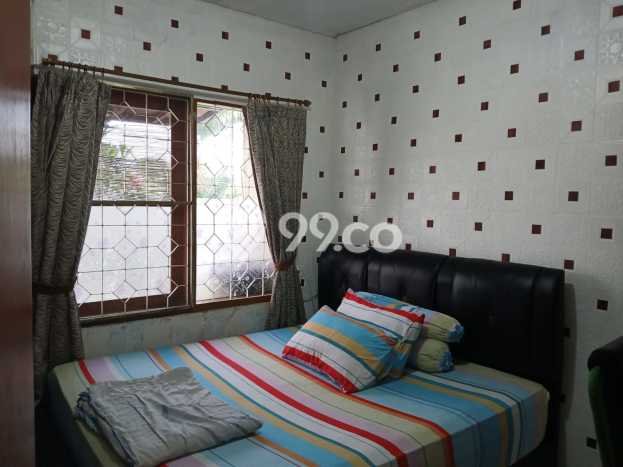 Hunian Mewah Dijual LT 200m2 di Kebon Jeruk, Jakarta Barat Hunian Mewah Dijual LT 200m2 di Kebon Jeruk, Jakarta Barat