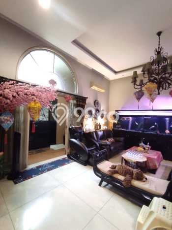 Jual Rumah Luas Megah Dengan View Cantik di Pantai Indah Kapuk, Jakarta Utara Jual Rumah Luas Megah Dengan View Cantik di Pantai Indah Kapuk, Jakarta Utara