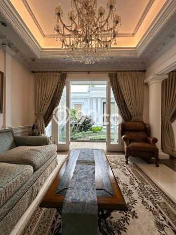 Rumah Elit Modern Siap Huni di Pondok Indah Jakarta Selatan Rumah Elit Modern Siap Huni di Pondok Indah Jakarta Selatan