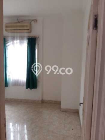Jarang Ada! Rumah Kontrakan 5 Kamar Nyaman Siap Huni Raffles Hills Jarang Ada! Rumah Kontrakan 5 Kamar Nyaman Siap Huni Raffles Hills