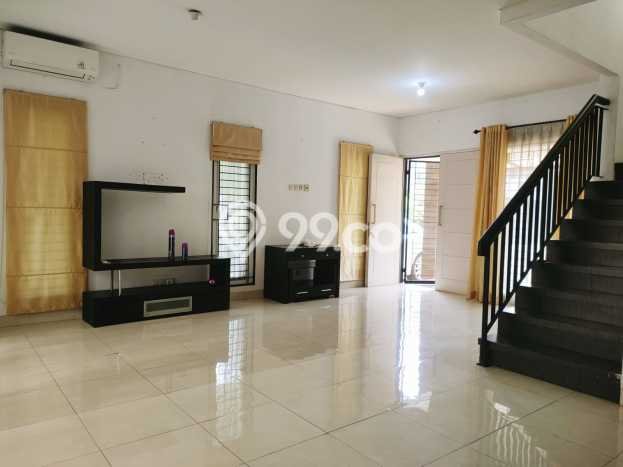 Rumah Minimalis 3 KT di Raffles Hills Jakarta Timur Unfurnished Rumah Minimalis 3 KT di Raffles Hills Jakarta Timur Unfurnished
