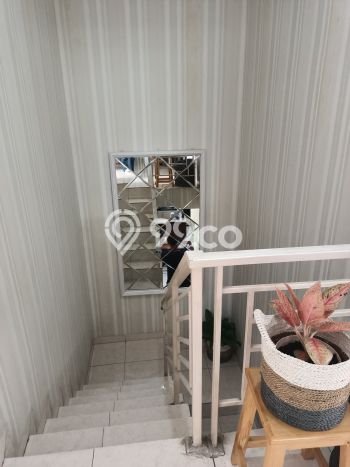 Dijual Hunian Rumah Terawat 4 Kamar di Cibubur, Jakarta Timur Dijual Hunian Rumah Terawat 4 Kamar di Cibubur, Jakarta Timur