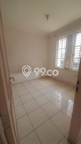 Dijual Hunian Rumah Terawat 3 Kamar di Citra Grand, Jakarta Timur Dijual Hunian Rumah Terawat 3 Kamar di Citra Grand, Jakarta Timur