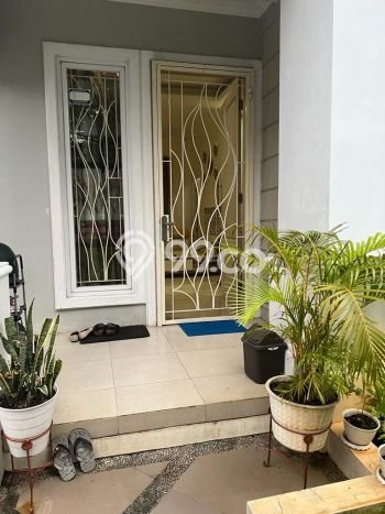 Rumah di Jakarta Timur Kondisi Bagus Minimalis Dekat Fasilitas Umum Rumah di Jakarta Timur Kondisi Bagus Minimalis Dekat Fasilitas Umum