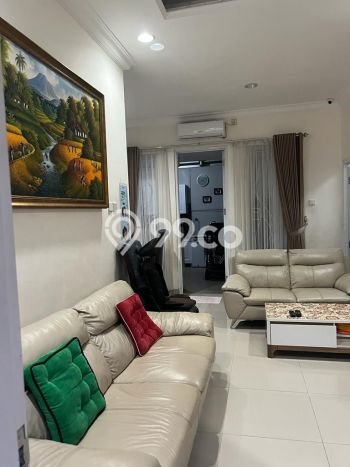 Rumah di Jakarta Timur Kondisi Bagus Minimalis Dekat Fasilitas Umum Rumah di Jakarta Timur Kondisi Bagus Minimalis Dekat Fasilitas Umum