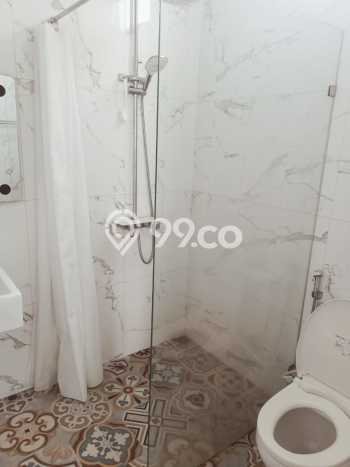 Rumah Minimalis 4 KT di Raffles Hills Jakarta Timur Semi Furnished Rumah Minimalis 4 KT di Raffles Hills Jakarta Timur Semi Furnished