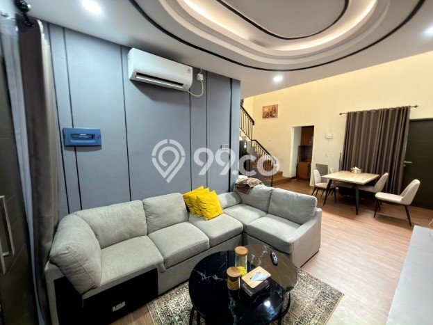 Disewakan! Rumah 2 Kamar Tidur &
2 Kamar Mandi di Raffles Hills, Jakarta Timur Disewakan! Rumah 2 Kamar Tidur &
2 Kamar Mandi di Raffles Hills, Jakarta Timur