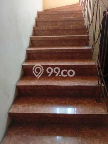Jual Rumah Mewah Elegan Dengan View Eksklusif di Raffles Hills, Jakarta Timur Jual Rumah Mewah Elegan Dengan View Eksklusif di Raffles Hills, Jakarta Timur