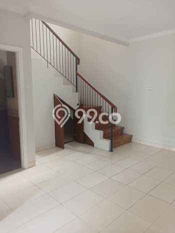 Dijual Hunian Rumah Terawat 4 Kamar di Raffles Hills, Jakarta Timur Dijual Hunian Rumah Terawat 4 Kamar di Raffles Hills, Jakarta Timur
