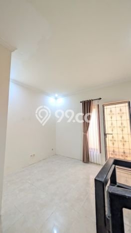 Jarang Ada! Rumah Kontrakan 3 Kamar Bagus Siap Huni Raffles Hills Jarang Ada! Rumah Kontrakan 3 Kamar Bagus Siap Huni Raffles Hills