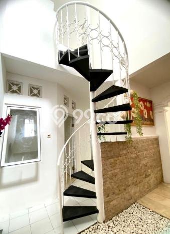 Rumah Modern 2 KT di Cibubur Jakarta Timur Unfurnished Rumah Modern 2 KT di Cibubur Jakarta Timur Unfurnished