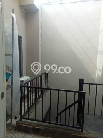 Dijual Rumah Modern 2 KT di Raffles Hills, Jakarta Timur Dijual Rumah Modern 2 KT di Raffles Hills, Jakarta Timur