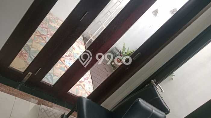 Rumah sewa siap pakai 5 KT di Citra Grand, Jakarta Timur Rumah sewa siap pakai 5 KT di Citra Grand, Jakarta Timur