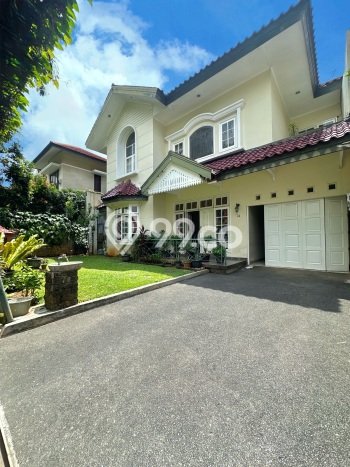 Dijual Rumah Premium dengan Fasilitas Sekitar Komplit di Kebayoran Baru, Jakarta Selatan Dijual Rumah Premium dengan Fasilitas Sekitar Komplit di Kebayoran Baru, Jakarta Selatan