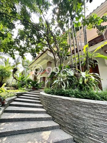 For Sale! Luxury House LT 880m2 Desain Elegan di Ampera For Sale! Luxury House LT 880m2 Desain Elegan di Ampera
