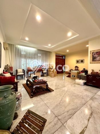 For Sale! Luxury House LT 880m2 Desain Elegan di Ampera For Sale! Luxury House LT 880m2 Desain Elegan di Ampera