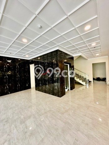 Dijual! Kantor di Tb Simatupang Jakarta Selatan LT 1000m2 / LB 2750m2 Kawasan Strategis Dijual! Kantor di Tb Simatupang Jakarta Selatan LT 1000m2 / LB 2750m2 Kawasan Strategis