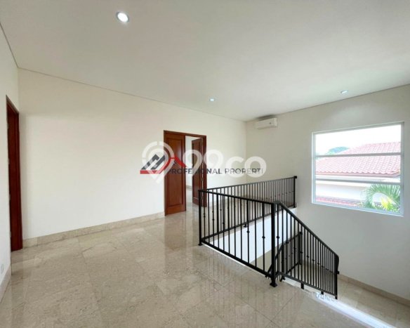 Disewakan Rumah Harga Terjangkau di Kemang Jakarta Selatan Punya 3 Kamar Tidur Disewakan Rumah Harga Terjangkau di Kemang Jakarta Selatan Punya 3 Kamar Tidur