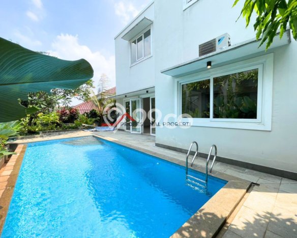 Disewakan Rumah Harga Terjangkau di Kemang Jakarta Selatan Punya 3 Kamar Tidur Disewakan Rumah Harga Terjangkau di Kemang Jakarta Selatan Punya 3 Kamar Tidur