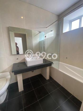 Rumah Disewakan Tangerang Selatan LT 500m2 LB 600m2 Kawasan Bintaro Rumah Disewakan Tangerang Selatan LT 500m2 LB 600m2 Kawasan Bintaro