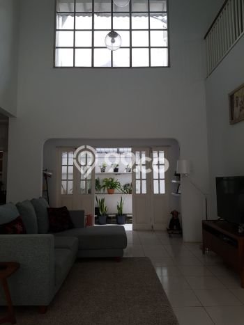 Rumah Luxury Modern Tanpa Renovasi di Bintaro Tangerang Selatan Rumah Luxury Modern Tanpa Renovasi di Bintaro Tangerang Selatan