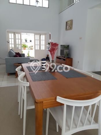 Rumah Luxury Modern Tanpa Renovasi di Bintaro Tangerang Selatan Rumah Luxury Modern Tanpa Renovasi di Bintaro Tangerang Selatan
