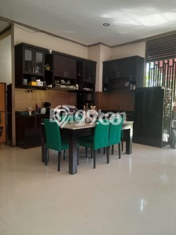 Rumah Mewah LB 500m2 Siap Pakai Desain Elegan di Jimbaran, Badung Rumah Mewah LB 500m2 Siap Pakai Desain Elegan di Jimbaran, Badung
