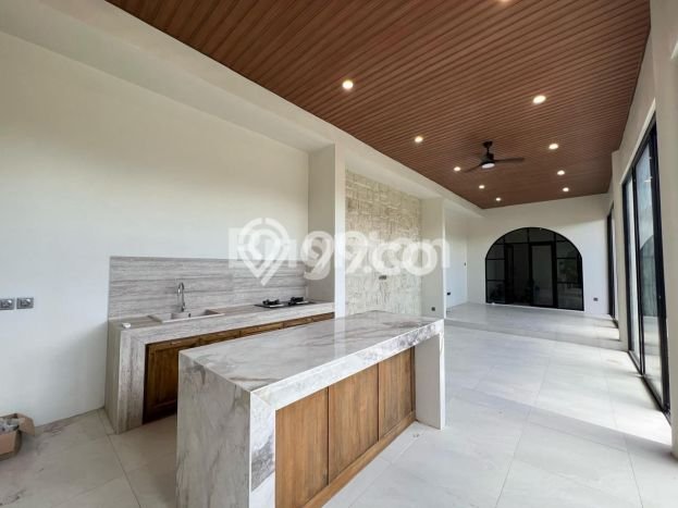 PELUANG INVESTASI! Vila di , Area 200m2m², Prospek Menjanjikan PELUANG INVESTASI! Vila di , Area 200m2m², Prospek Menjanjikan