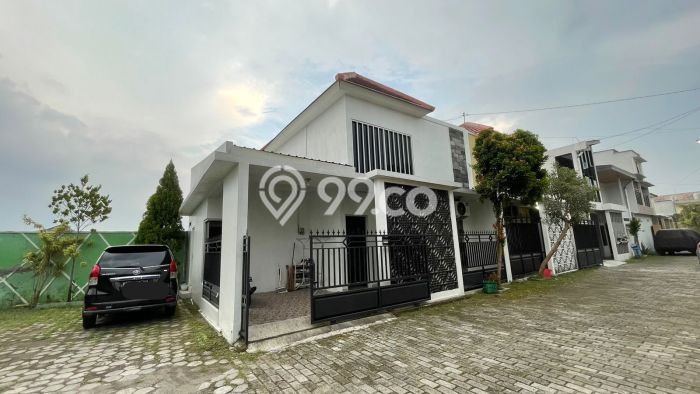 Hunian Mewah LT 69m2m² / LB 50m2m² di Kompleks Perumahan Gentan, Solo Hunian Mewah LT 69m2m² / LB 50m2m² di Kompleks Perumahan Gentan, Solo