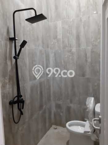 Rumah Strategis Modern Lb 180m2 di Manahan, Solo Rumah Strategis Modern Lb 180m2 di Manahan, Solo