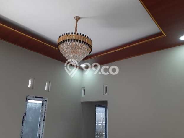 Rumah Strategis Modern Lb 180m2 di Manahan, Solo Rumah Strategis Modern Lb 180m2 di Manahan, Solo