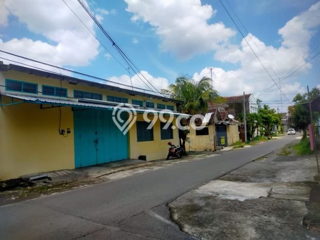 LOKASI STRATEGIS! Gudang For Rent Kawasan mojosongo, Luas 150m², Kawasan Berkembang LOKASI STRATEGIS! Gudang For Rent Kawasan mojosongo, Luas 150m², Kawasan Berkembang