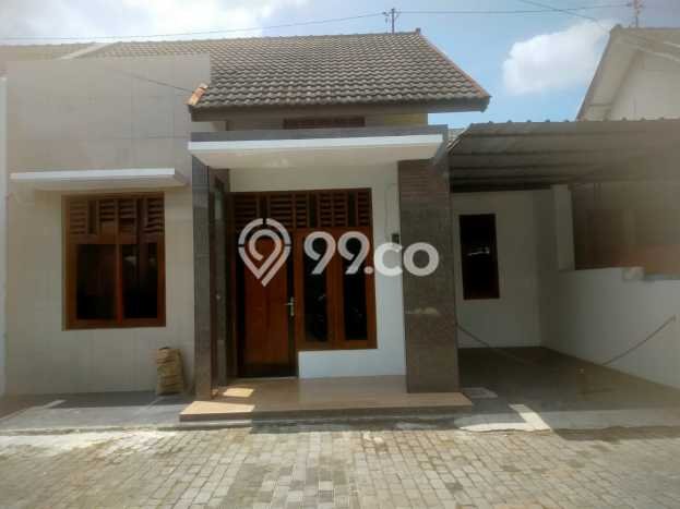 Disewakan Rumah Konsep Modern di Solo Baru Solo dengan 3 Kamar Disewakan Rumah Konsep Modern di Solo Baru Solo dengan 3 Kamar