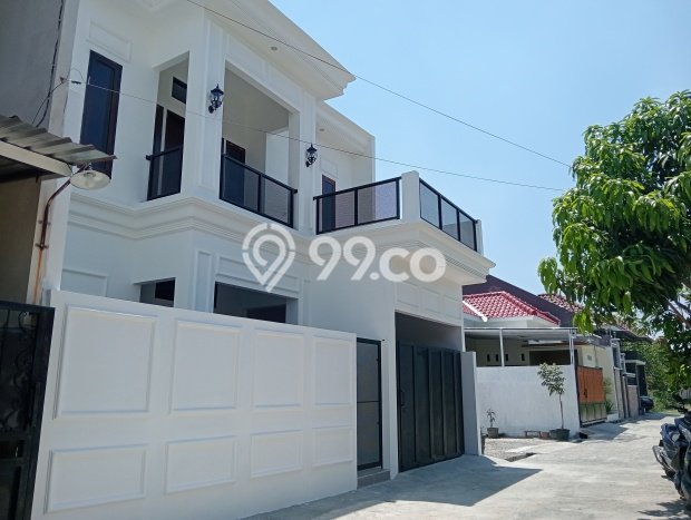 Rumah Strategis Minimalis Lb 160m2 di Gentan, Solo Rumah Strategis Minimalis Lb 160m2 di Gentan, Solo