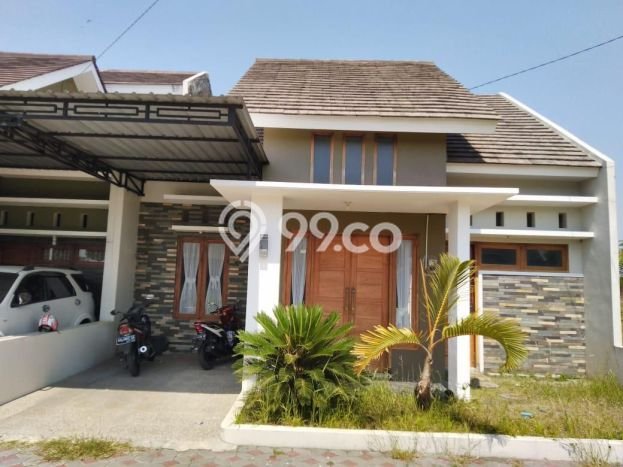 Dijual Rumah 2 Kamar Lokasi Ideal Nyaman dan Strategis di Gentan Dijual Rumah 2 Kamar Lokasi Ideal Nyaman dan Strategis di Gentan