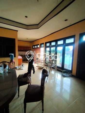 Komersial Disewa di Laweyan, Solo, LT 320m2 / LB 600m2 Komersial Disewa di Laweyan, Solo, LT 320m2 / LB 600m2