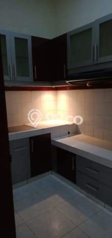 Lokasi strategis! Rumah siap huni disewakan di Colomadu LB 125m2 Lokasi strategis! Rumah siap huni disewakan di Colomadu LB 125m2