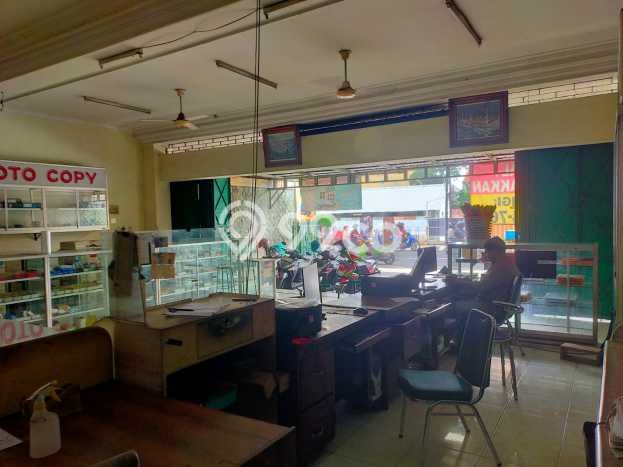 Komersial Disewa di Laweyan, Solo, LT 320m2 / LB 600m2 Komersial Disewa di Laweyan, Solo, LT 320m2 / LB 600m2