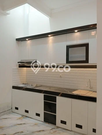 Dijual Cepat Rumah Favorit Siap Huni LB 135m2 di Gentan, Solo Dijual Cepat Rumah Favorit Siap Huni LB 135m2 di Gentan, Solo