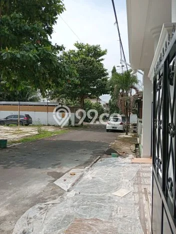 Dijual Cepat Rumah Favorit Siap Huni LB 135m2 di Gentan, Solo Dijual Cepat Rumah Favorit Siap Huni LB 135m2 di Gentan, Solo