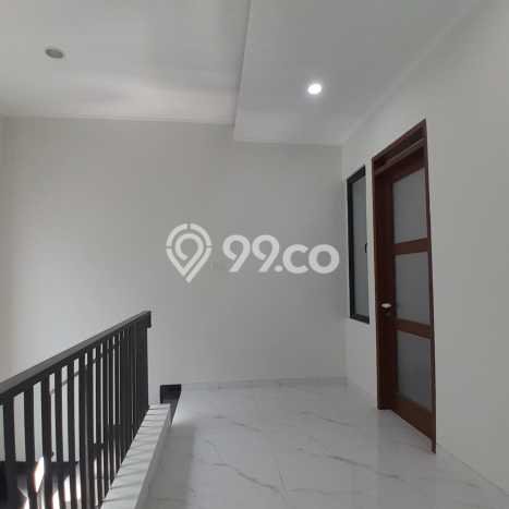 Dijual Rumah Mewah Megah Dengan View Cantik di Singgasana, Bandung Dijual Rumah Mewah Megah Dengan View Cantik di Singgasana, Bandung