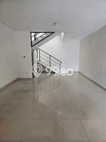 Ruko Dijual di Bandung LT 78m2 & LB 150m2 Lokasi Terbaik! Ruko Dijual di Bandung LT 78m2 & LB 150m2 Lokasi Terbaik!