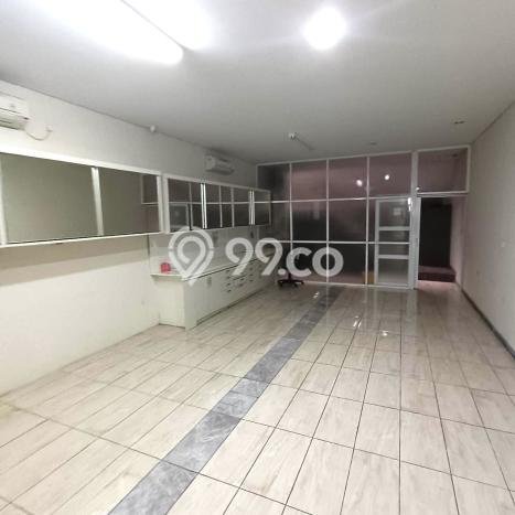 Ruko Dijual di Bandung LT 148m2 & LB 268m2 Lokasi Terbaik! Ruko Dijual di Bandung LT 148m2 & LB 268m2 Lokasi Terbaik!