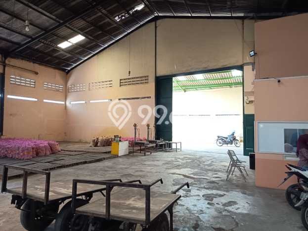 Untuk Dijual! Gudang di Taman Kopo Indah Bandung LT 1000m2 / LB 950m2 Kawasan Bisnis Untuk Dijual! Gudang di Taman Kopo Indah Bandung LT 1000m2 / LB 950m2 Kawasan Bisnis