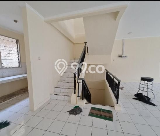 Unit Ruko Dijual di Tangerang LT 240m2 & LB 660m2 Unit Ruko Dijual di Tangerang LT 240m2 & LB 660m2