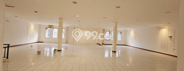 Unit Ruko Dijual di Tangerang LT 240m2 & LB 660m2 Unit Ruko Dijual di Tangerang LT 240m2 & LB 660m2