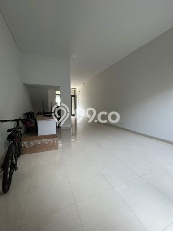 Ruko Area Strategis di BSD, Luas 240m2m², Akses Strategis Ruko Area Strategis di BSD, Luas 240m2m², Akses Strategis