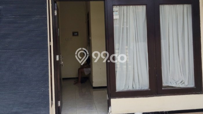 Rumah Cantik Siap Pakai Di Wiyung Luas 130m2 Aman Rumah Cantik Siap Pakai Di Wiyung Luas 130m2 Aman