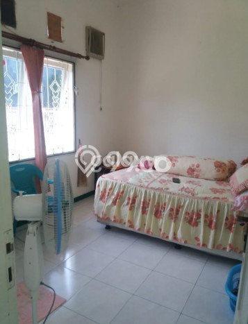 DIJUAL CEPAT! Rumah Asri area Wiyung, Surabaya, Luas 242m² Bangunan 130m² BISA KPR! DIJUAL CEPAT! Rumah Asri area Wiyung, Surabaya, Luas 242m² Bangunan 130m² BISA KPR!