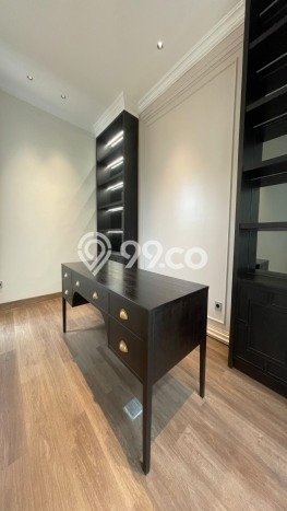 Sewa Rumah Nyaman LT 480m2 / LB 600m2 di BSD De Park, Tangerang Sewa Rumah Nyaman LT 480m2 / LB 600m2 di BSD De Park, Tangerang